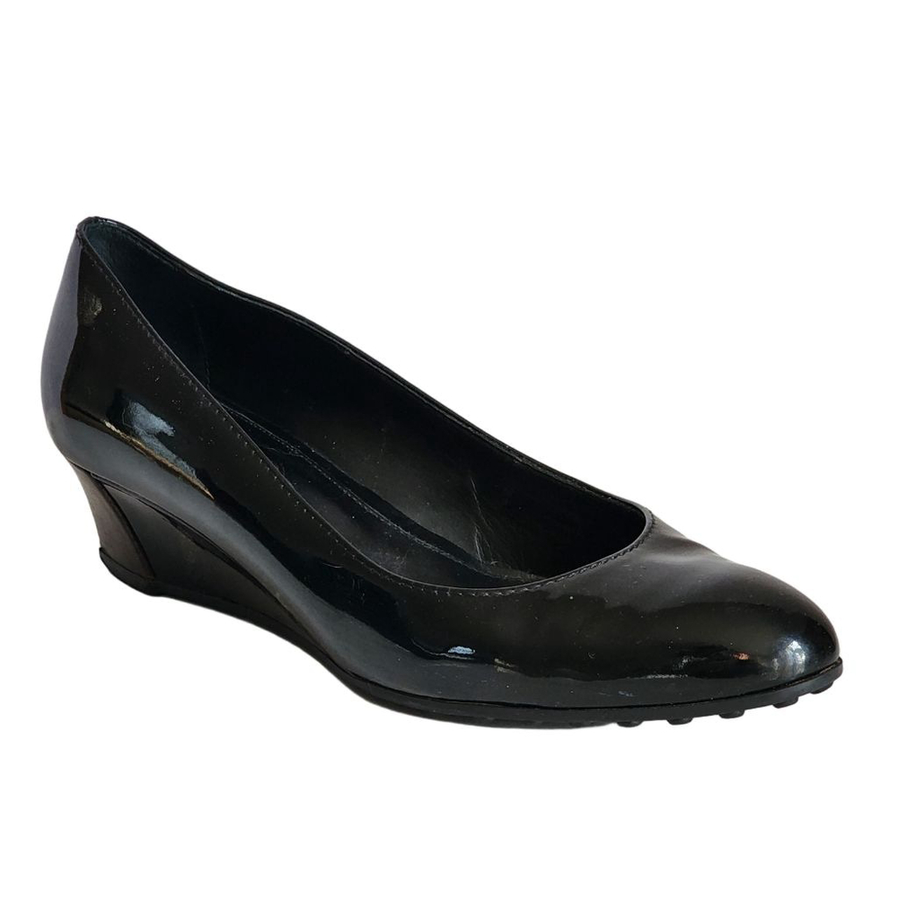 TOD'S Black Patent Leather Wedge Pumps Size 37 7